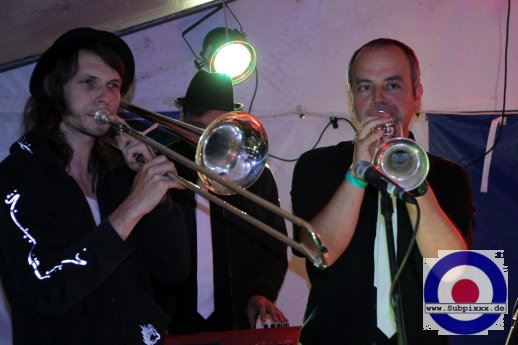 The Schogettes (D) 19. This Is Ska Festival - Wasserburg, Rosslau (Zeltbuehne) 27. Juni 2015 (6).JPG